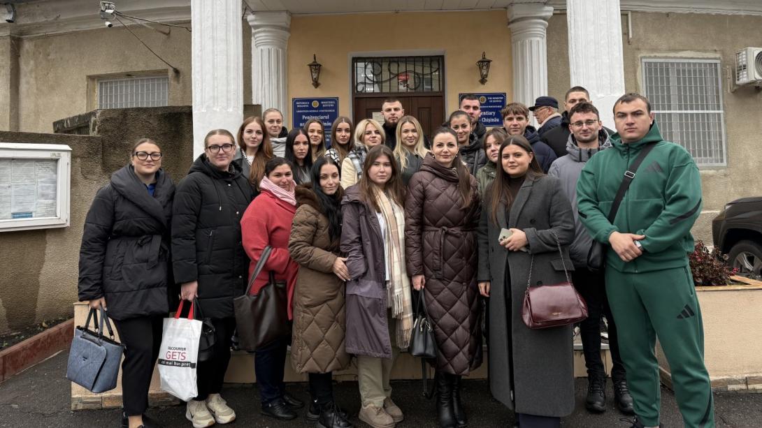 Experiență practică pentru viitorii specialiști în drept: vizită în cadrul sistemului penitenciar