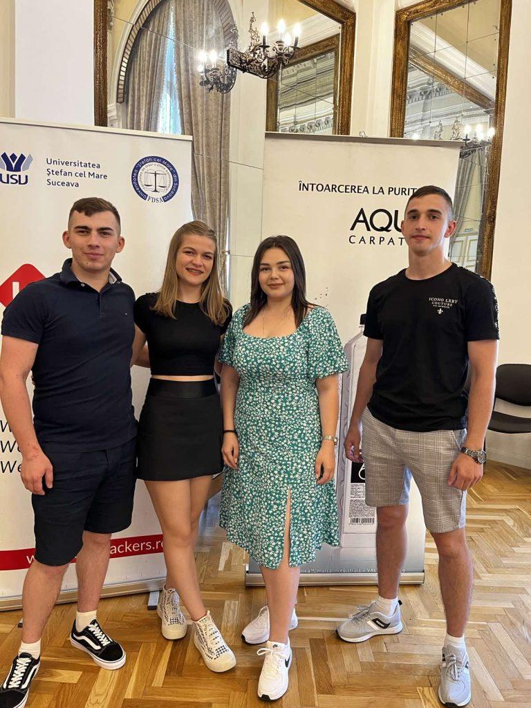 Studenţii Academiei au participat la Şcoala de vară organizată de Universitatea „Ştefan cel Mare” din Suceava