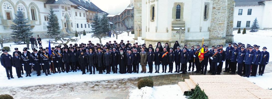 „Mănăstirea Putna unește” – inaugurarea Plăcii omagiale a Academiei „Ștefan cel Mare”